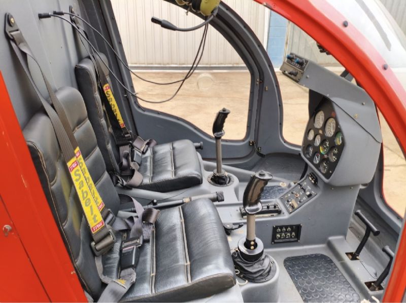 DF Helicopters Dragonfly MOD. 333 1995, photo 2