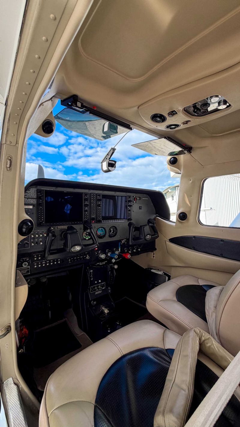 Cessna 206 T206H 2013, photo 2