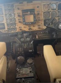 Painel - BEECHCRAFT - KING AIR C90