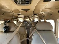 Interior - CESSNA - T206H