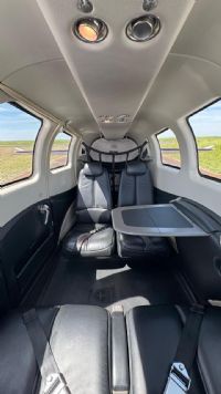 Interior - BEECHCRAFT - BARON G58