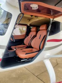 Interior - Inpaer - CONQUEST 180