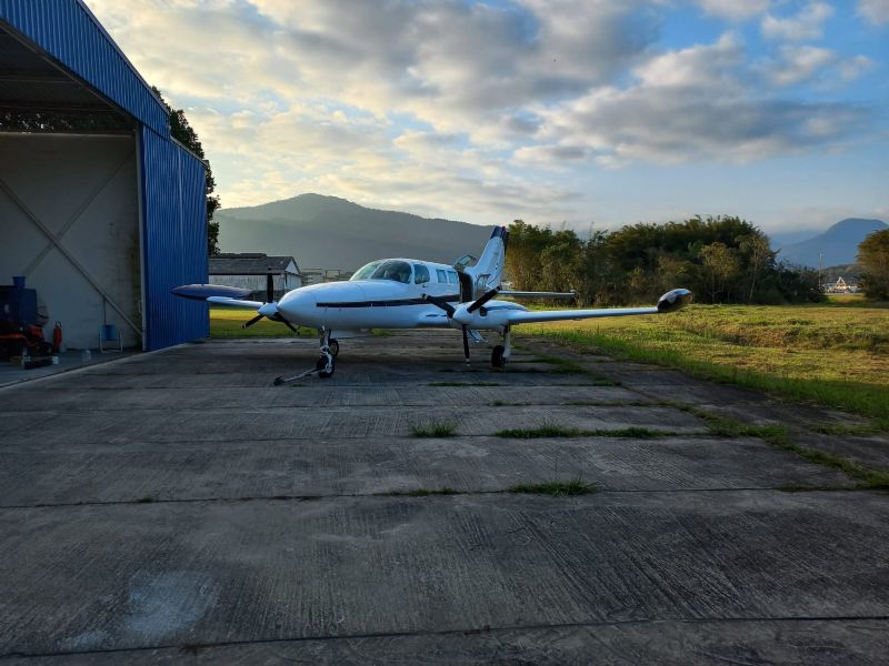 CESSNA - C402B