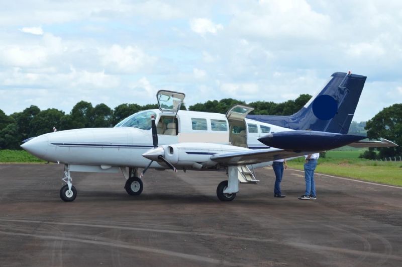 CESSNA - CESSNA 402B