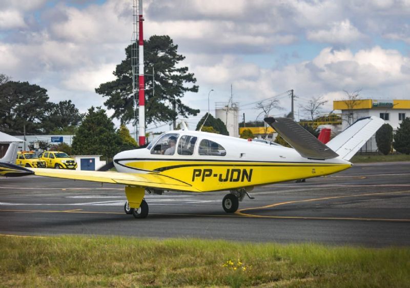BEECHCRAFT - BONANZA A35