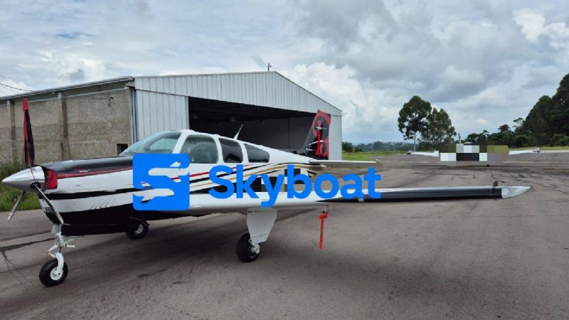 BEECHCRAFT - BONANZA F33A