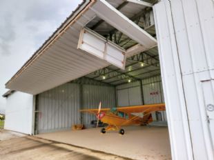 VENDA - HANGAR NO AEROPORTO DOS AMARAIS