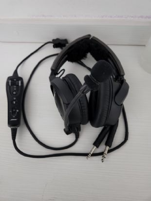 VENDO - FONE BOSE A20 SEMINOVO
