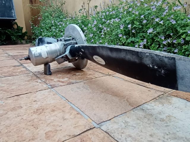 VENDO - HÉLICE HARTHZELL SÊNECA