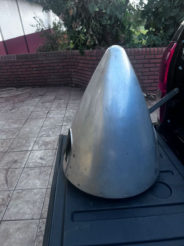 VENDO - SPINNER DE INOX CESSNA 188, 180, 182 E 185