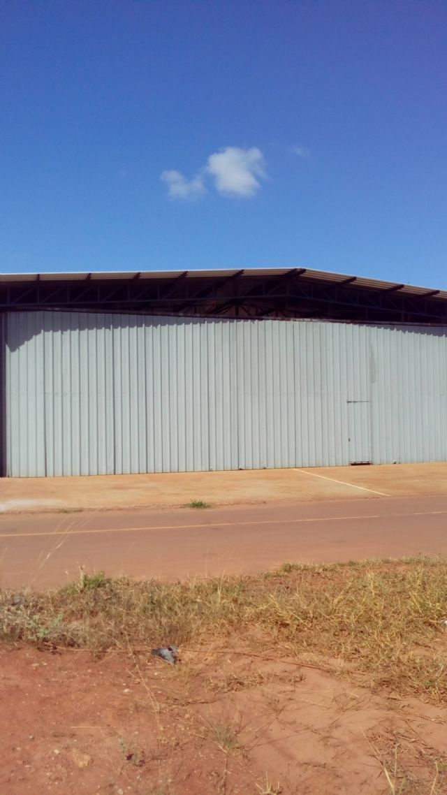 HANGAR EM PARÁ DE MINAS SNPA. - HANGAR 200 METROS, TERRENO DE 800 METROS