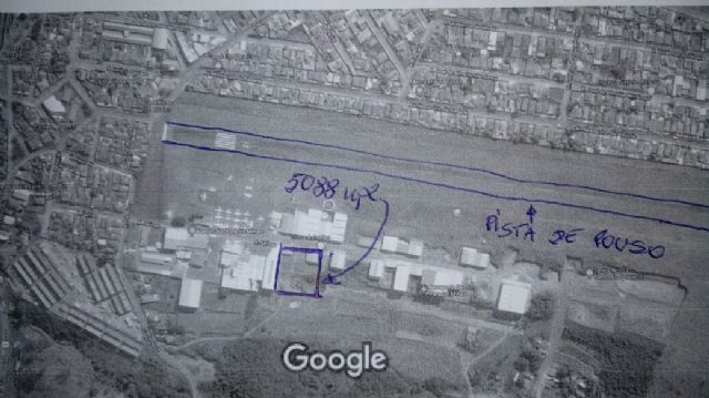 2200 M2 NO AEROPORTO DE PARÁ DE MINAS - PARA HANGAR